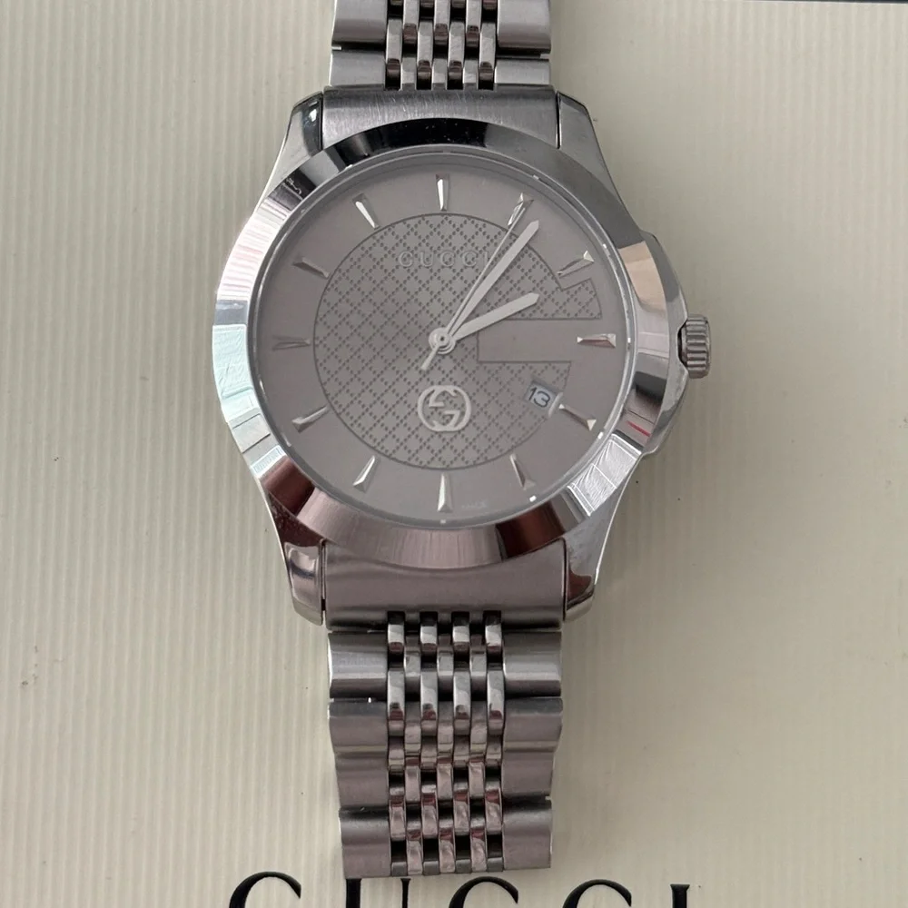 Gucci Silver Men's Watch - Picture 5 of 7
